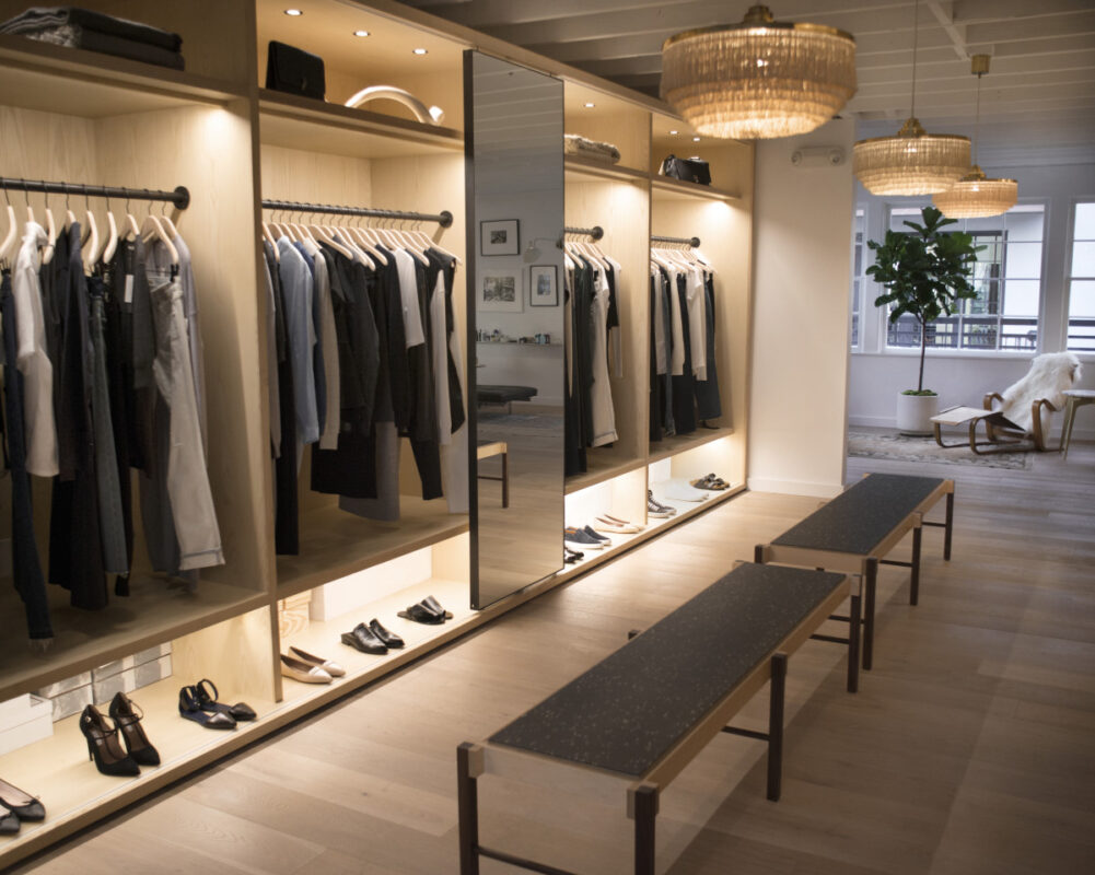 Các Yếu Tố Cần Lưu ý Khi Thiết Kế Shop Theo Diện Tích