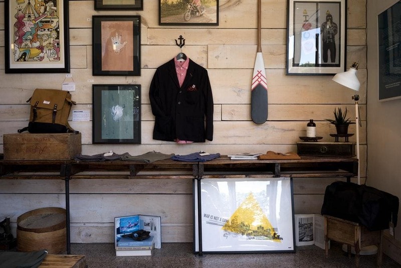 Thiết kế shop quần áo Vintage