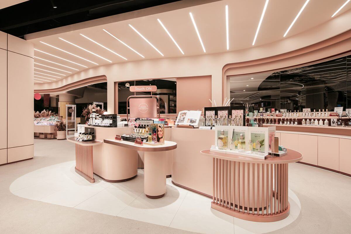 thiết kế showroom 12