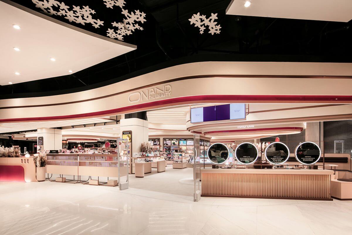 thiết kế showroom 17